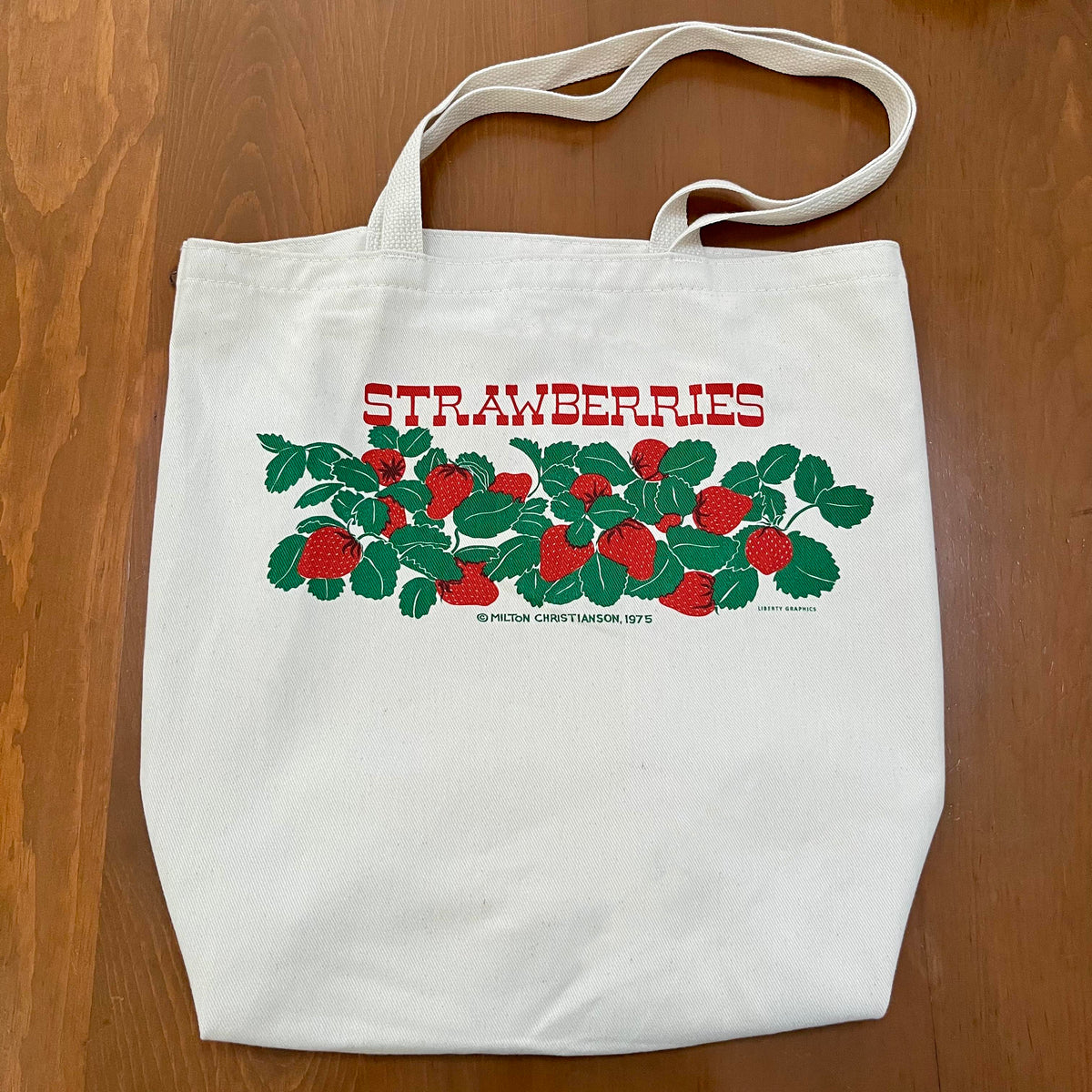 Strawberries Natural Denim Tote Bag – Liberty Graphics