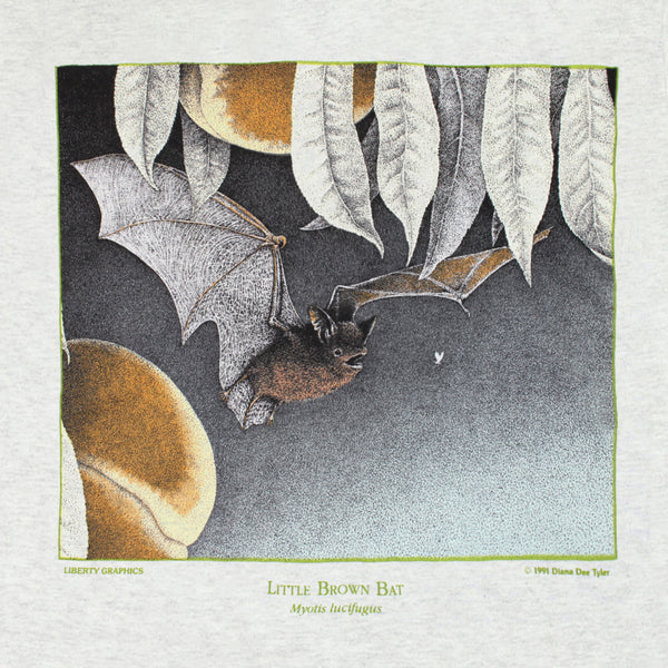 Bat In Flight Adult Ash T-shirt